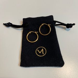 MEJURI Midi Hoop Earrings